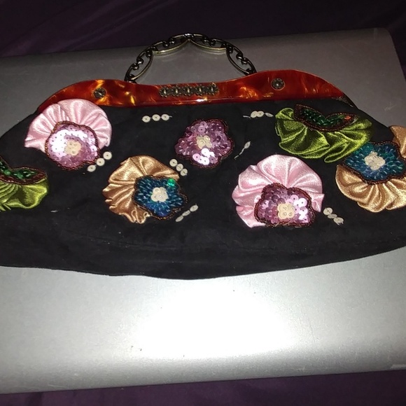 Women's black Microsuede clutch with flowers - Picture 3 of 4
